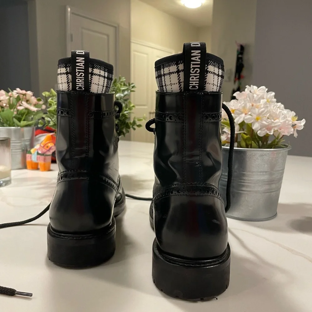 Dior black boots with checkered detail on top. Authentic! Size 6.5 - Picture 9 of 10